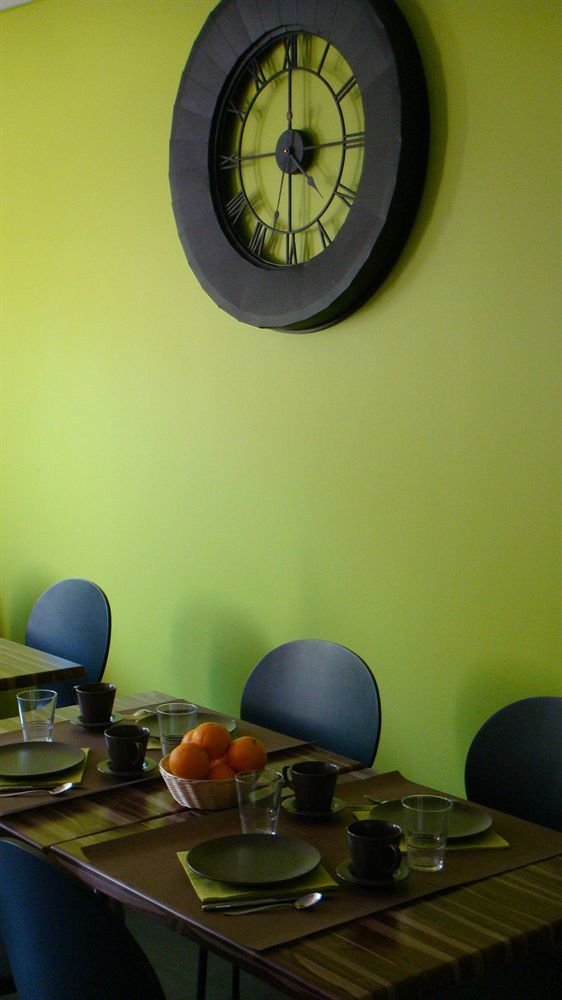 Cote Hotel Legny Екстер'єр фото